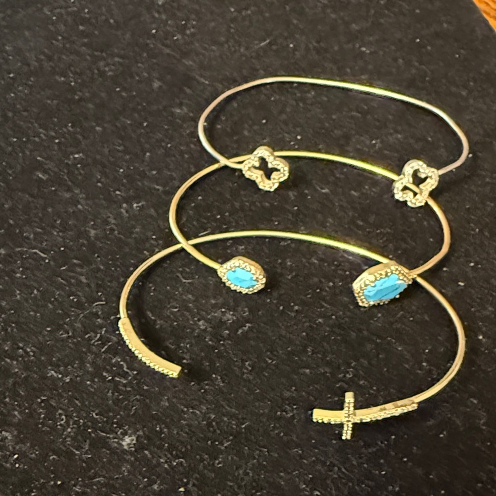 Tai bracelet set